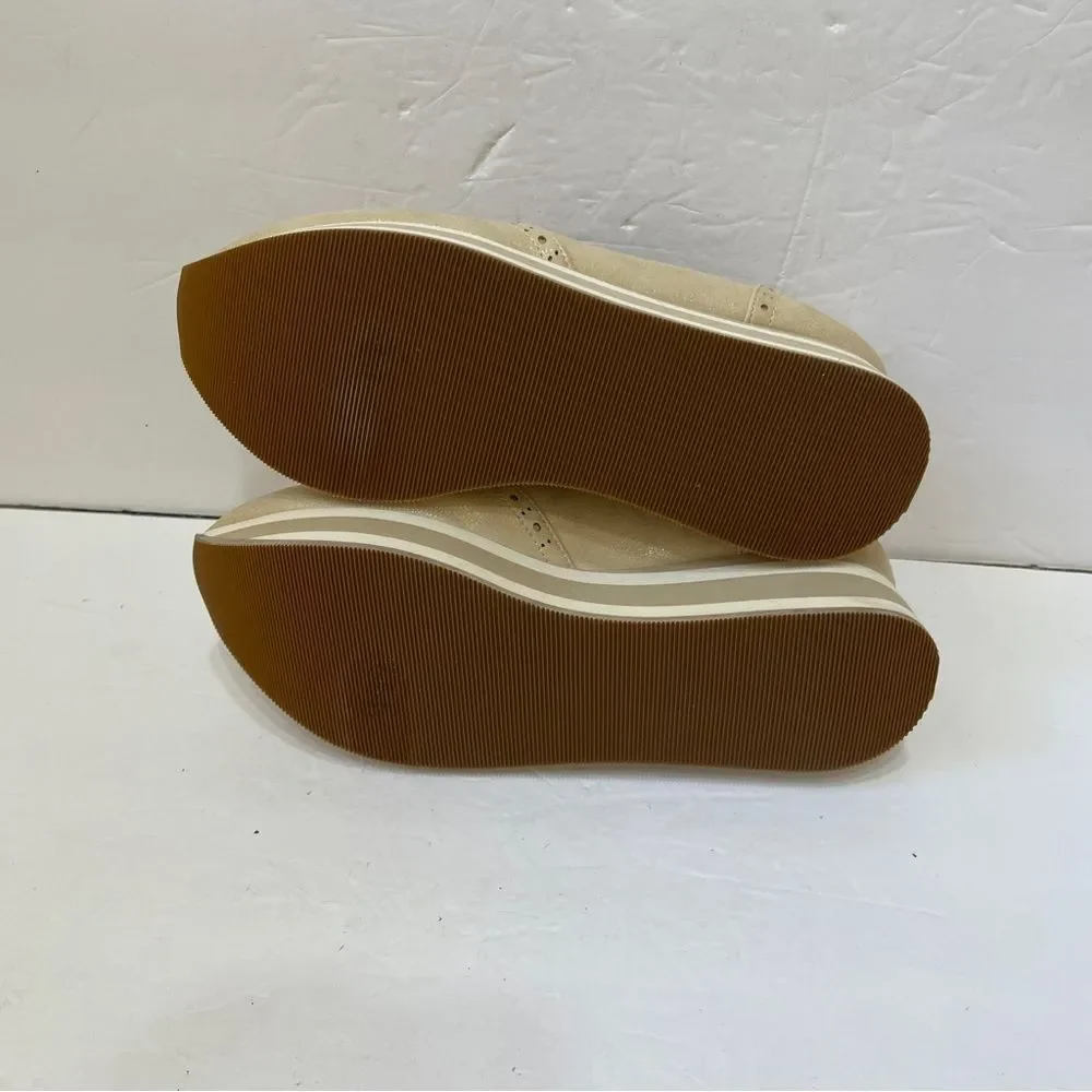 NEW WITHOUT TAGS CORKY’S‎ HEY GIRL! SO WHAT PLATFORM LOAFERS